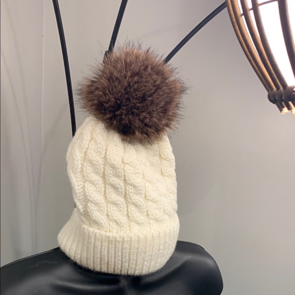 Cozy Cream Knit Pom-Pom Hat for Kids